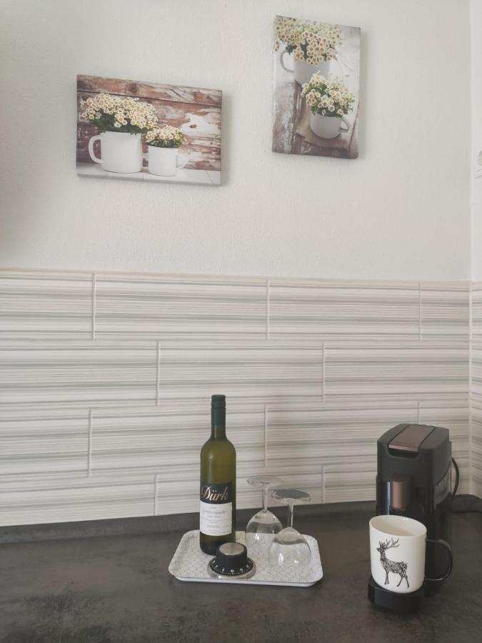 Ferienhaus Blaue Blume Mit 11 Kw Ladestation, Kamin, Terrasse, Eingezaeuntem Garten, Sauna, Wlan, Netflix, 2 Hunde Willkommen! Güntersberge Exterior foto